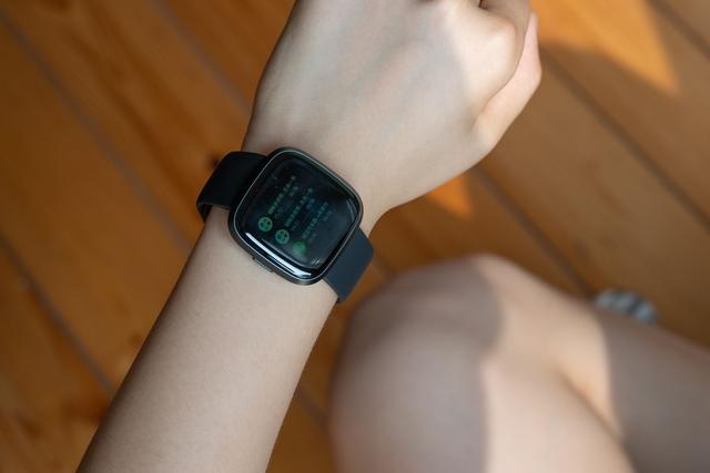 罗能g28智能手表app下载，罗能g28智能手表怎么调时间（G28心电血压智能手表）