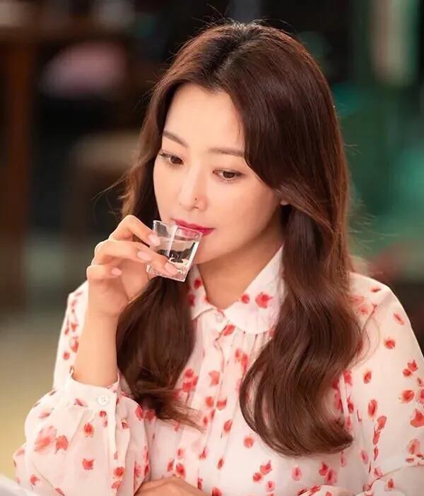 金孝善，金孝善 武汉大学，微信头像（明星美图之金喜善）