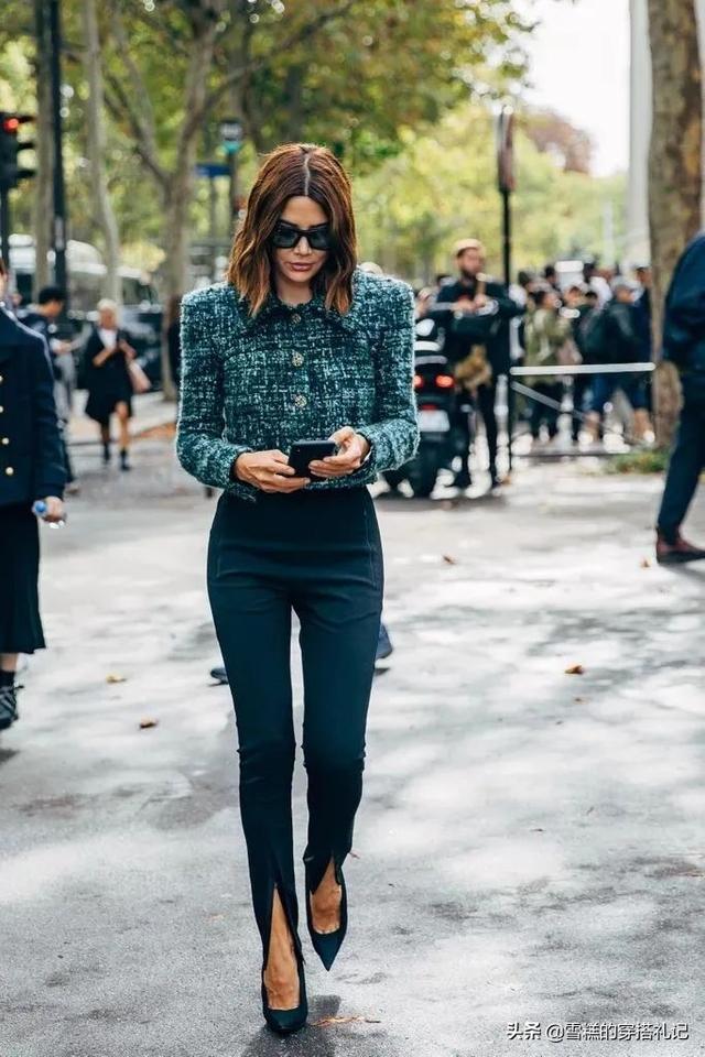 牛仔裤怎么卷裤脚，怎么卷裤腿潮人搭配（最近火了一种裤子叫）