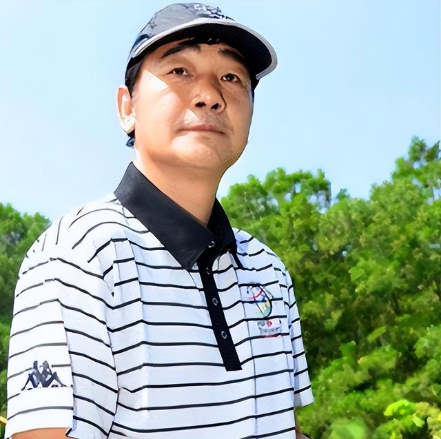 kappa和阿迪达斯哪个档次高，卡帕是什么档次（Kappa经营之病）