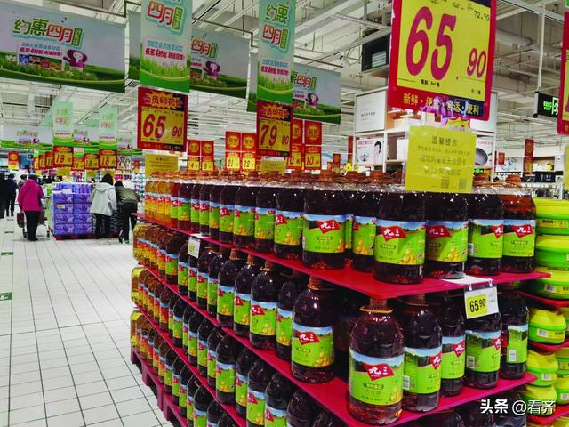 今日食用油价格行情，主要是受国际行情的影响（齐齐哈尔未受影响价格平稳）