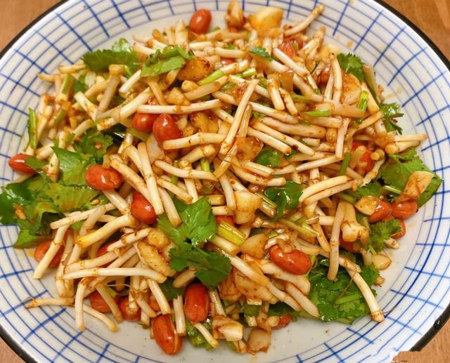 鸡腰子的功效与作用，鸡腰子的功效与作用做法（贵州的5大怪异美食）