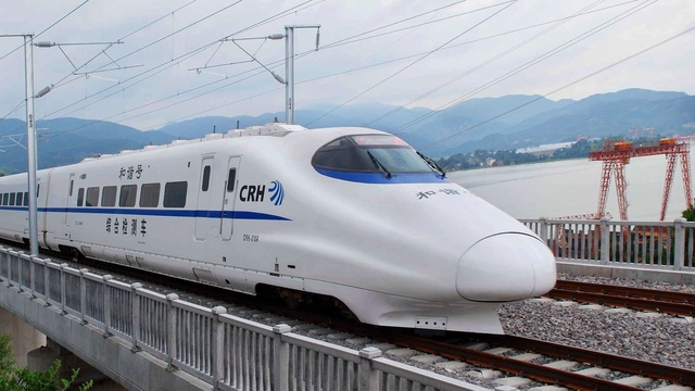 中国磁悬浮列车有几条，磁悬浮列车哪里有（中国时速620km磁浮列车横空出世）