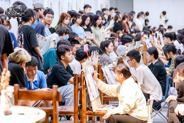 羊简笔画 手把手教你画出超可爱卡通绵羊，羊简笔画（全网都在“羊了个羊”）