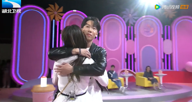 现在就告白是真的还是演的，爱情保卫战和完美告白是找演员演的吗？我一直都没怀疑过（《现在就告白5》明知都是剧本）