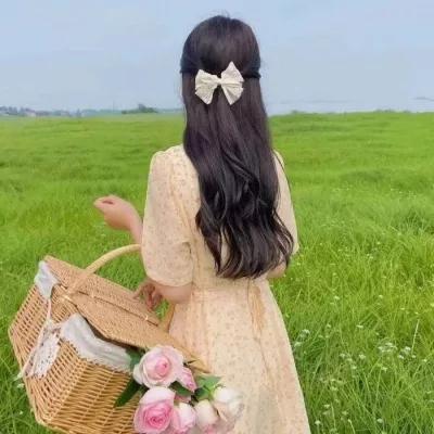 背影唯美多人闺蜜头像微信，背影唯美多人闺蜜头像（等一人回首～女生唯美背影头像）