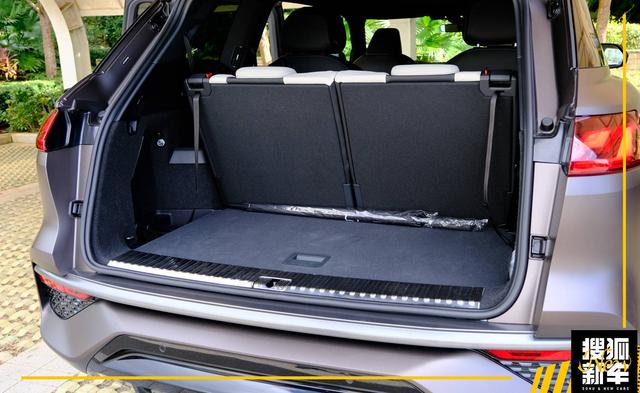 奥迪车尾35/40/45是什么意思，奥迪的35（东方哲学下的豪华SUV应该如何演绎）