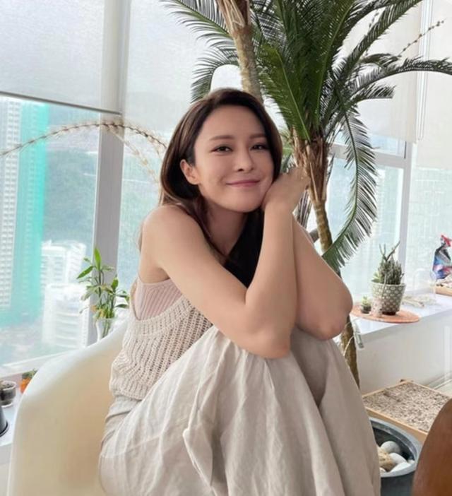 夜蒲是什么意思，夜蒲歌曲原唱（TVB力捧花旦曝与混血男友因夜蒲相识）