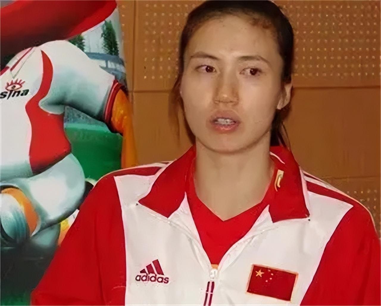 周苏红二婚嫁给富商,两人依然是亲密的朋友