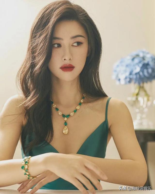 出身显赫资源顶流美艳惊人的朱珠，朱珠现状（连续10年入选全球百美的女人）