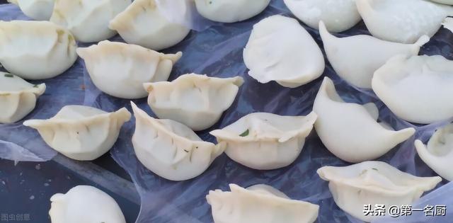 饺子配什么菜好，吃饺子配什么凉菜热菜（3种吉祥馅端上桌）