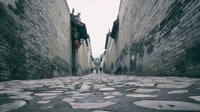 王家大院在山西什么地方，走进山西王家大院（这才是真正的名门望族）