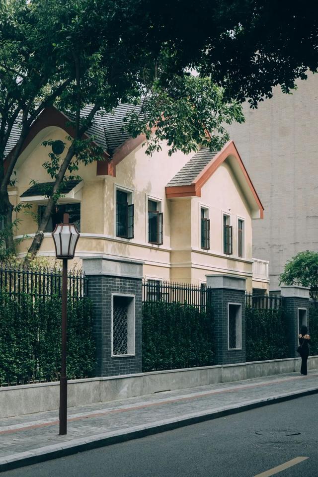 成都近郊一日游，可以吃好耍好的地方（成都7条小众烟火街巷）