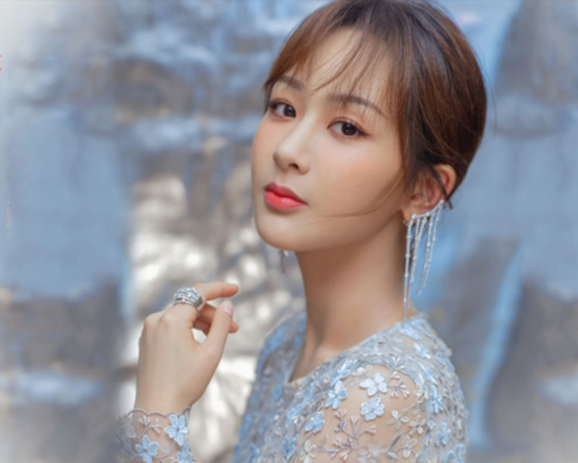 杨紫张一山宣布恋情，杨紫张一山宣布恋情 新闻（从冤家姐弟到国民CP,青梅竹马18年,张一山和杨紫为何没有成恋人）