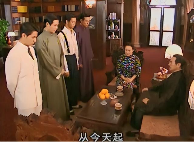 金粉世家大结局，金粉世家结局（《金粉世家》结局凄惨）