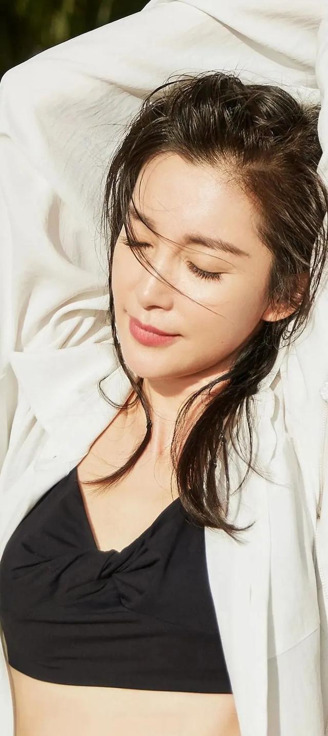 有气质女人晚安说说，有气质女人晚安说说图片大全（精选美女明星手机壁纸合集）