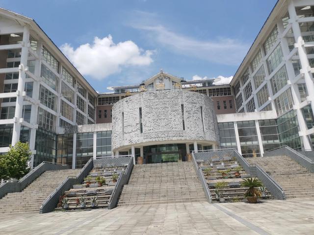 广东民族学院,贵州民族学院怀旧之旅