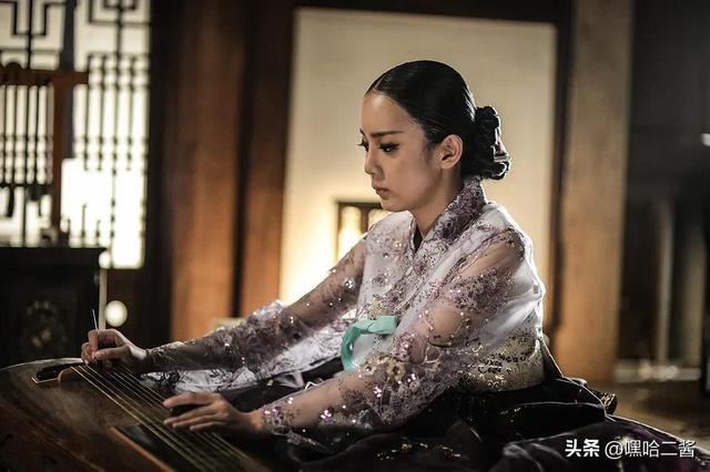 是一部韩国爱情电影,由李洙成导演,lee chang-gyoo编剧,姜恩菲,白道彬