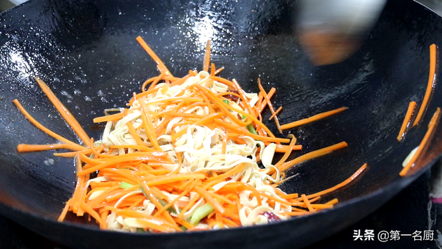 碱性食物排名第一名，世界最强碱性食物排行（也要吃的6种“碱性”菜）