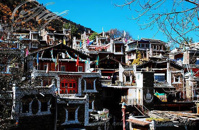 民族的主要特征是什么，民族特征属于什么（但你知道他们最具特色的建筑特色是什么吗）