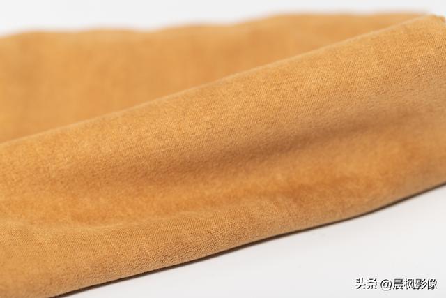 后期全景接片及堆栈操作，并不一定需要昂贵的移轴镜头一样做到