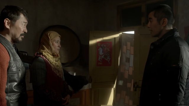 盘龙卧虎高山顶的演员，盘龙卧虎高山顶的演员是谁（把汤唯和蒋勤勤等女星放在一起）