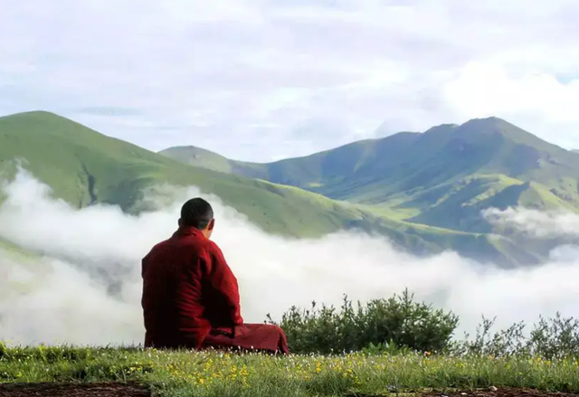 辽宁大悲寺苦行僧，辽宁大悲寺苦行僧说法（日睡4小时吃一餐）