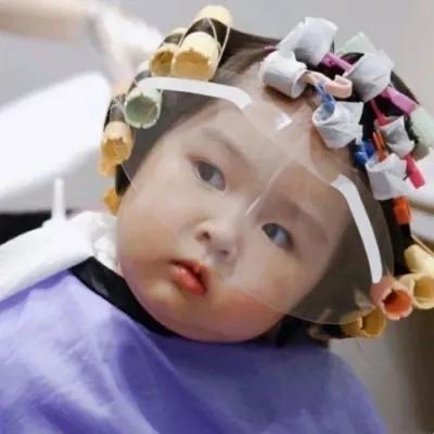 沙雕的情侣网名，沙雕优秀优秀沙雕微信昵称（网名，大概是有点病的沙雕网名）