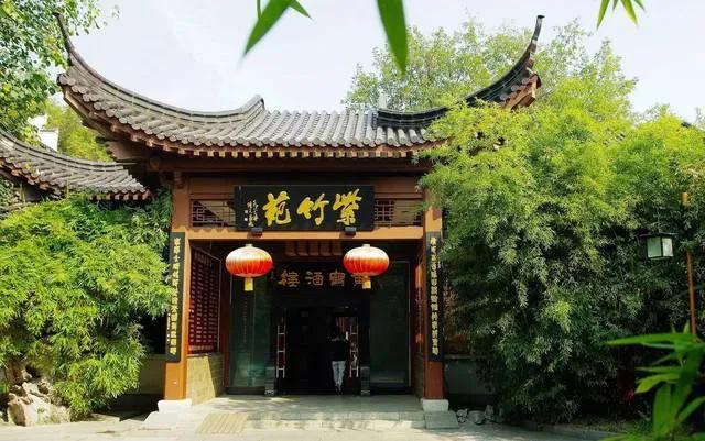 武汉黄鹤楼四大景，武汉十大景区：黄鹤楼