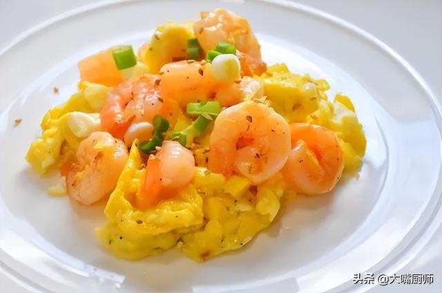虾仁炒鸡蛋的简单做法,清炒虾仁鸡蛋的做法大全(饭店大厨教你正确做法