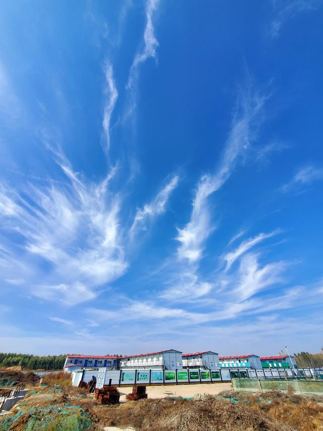 周末最暖心短句，周末暖心的短句（感动朋友圈的周末问候语）