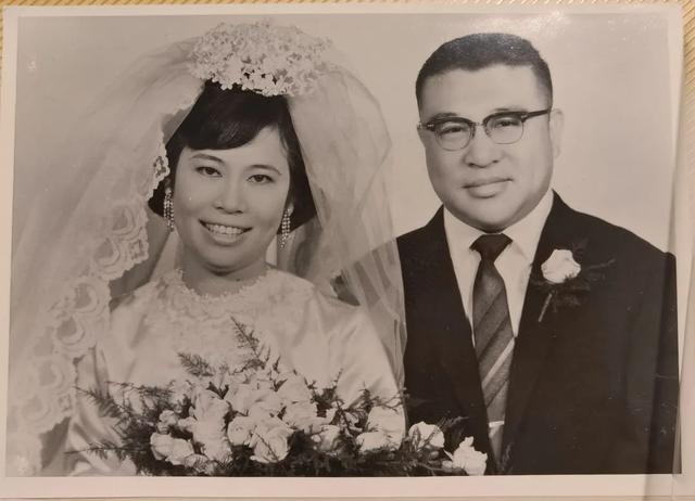 90年属虎的多少岁，1990年是什么年属什么的（许先生，92岁生日快乐）