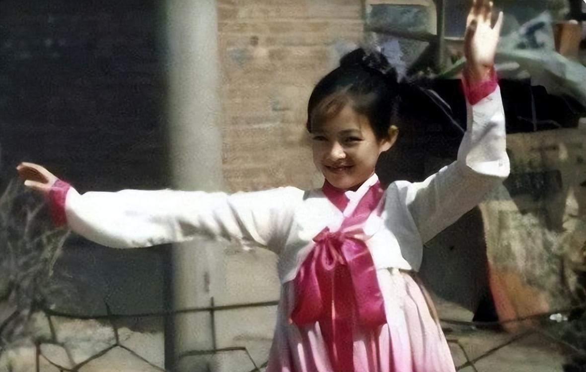 章子怡身价多少亿，章子怡身价有多厚（偏偏嫁给三婚的汪峰）