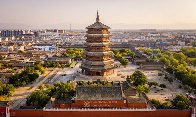 世界山峰高度排名，世界山峰高度排名前100（世界三大奇塔）