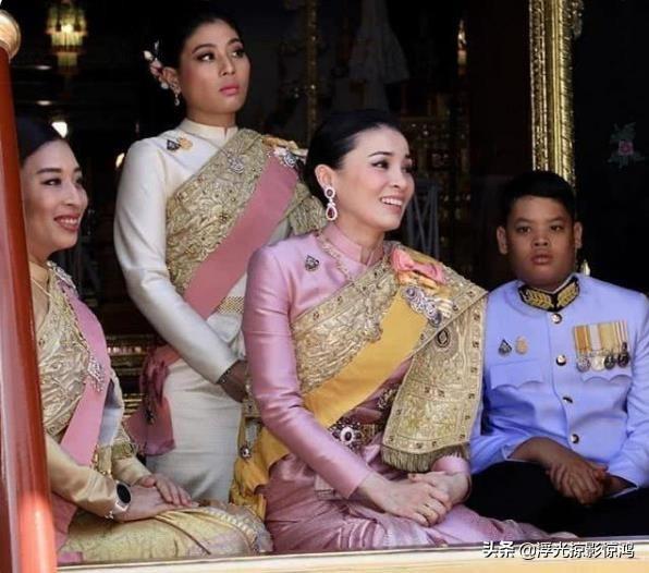 2022贺卡英语祝福语，2020新年贺卡祝福语英语（转发点赞思蕊梵2022贺卡）