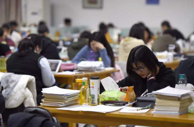硕博连读需要什么条件，硕博连读的申请条件是什么（部分高校2022年实行）