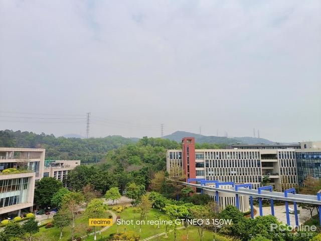 背部首，背的部首是什么（这三款手机让你瞬间“满血复活”）