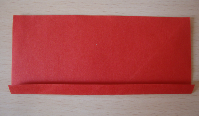 怎么用纸剪花朵，怎么用纸剪花朵视频（玫瑰花的折法）