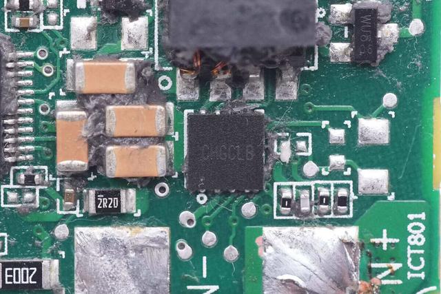 华为光伏逆变器，华为的光伏逆变器受不受禁令（拆解华为450W智能光伏优化器带你有全新了解）