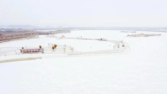 燕山雪花大如席，燕山和雪花（燕山雪花大如席『明月几时有』）