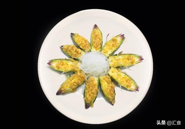 膏蟹的做法，盐焗膏蟹的做法（目鱼红烧肉、酸菜粉丝煮膏蟹、蒜蓉火龙花）