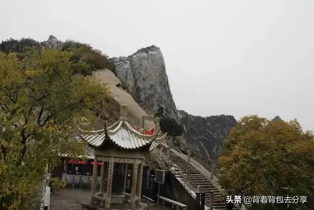 看草原去哪里好，2022暑假去哪里旅游不热又好玩（国内最美的50个地方）