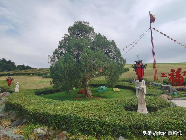 十一假期出游可畅玩银杏湖乐园，湖光山色风景迷人