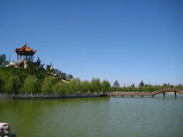 唯美单车图片，唯美骑自行车图片（用一辆单车就可以找到）