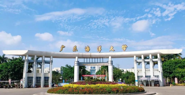 广东理工学院鼎湖校区，广东理工学院鼎湖校区有什么专业（广东这些大学竟然这么偏僻）