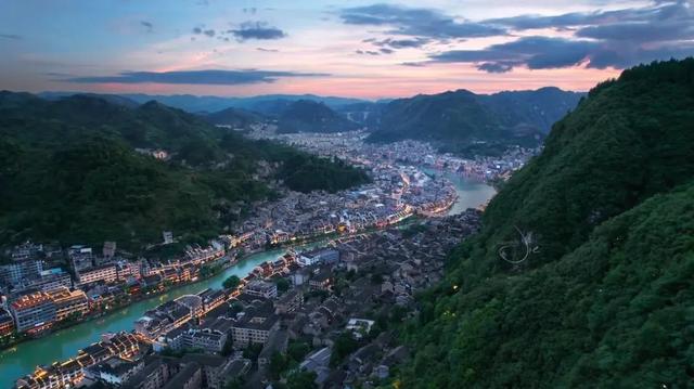 一个人穷游散心去哪好，适合散心的城市穷游（国内适合一个人散心旅行的九个目的地）