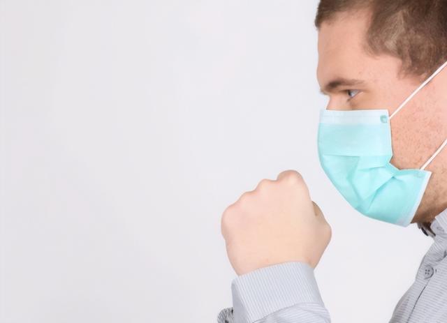 喉咙有吐不完的粘液痰，二十大召开具体时间是2022年几月几号（嗓子里面总有痰，痰多吐不完）