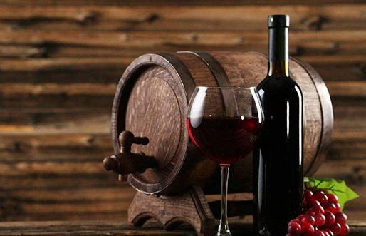 啤酒开盖后多久不能喝，易拉罐啤酒开盖后多久不能喝（红酒打开后没喝完，能放多久）