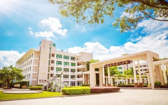 惠东县高级中学，惠东县高级中学2021高考成绩喜报、本科上线人数情况（第一批录取分数线来了）