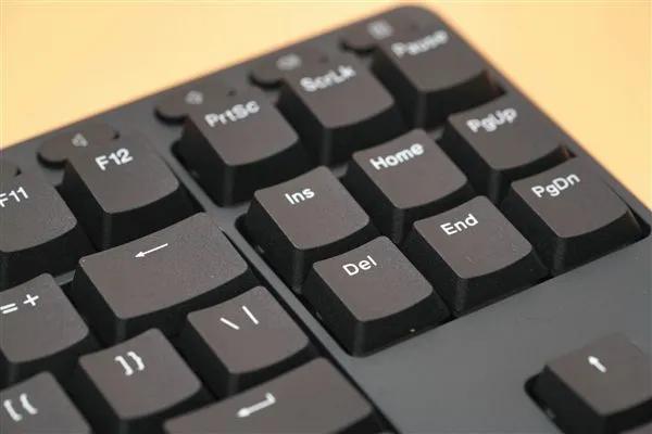 笔记本键盘失灵按什么键恢复，键盘失灵个别字母不灵怎么办